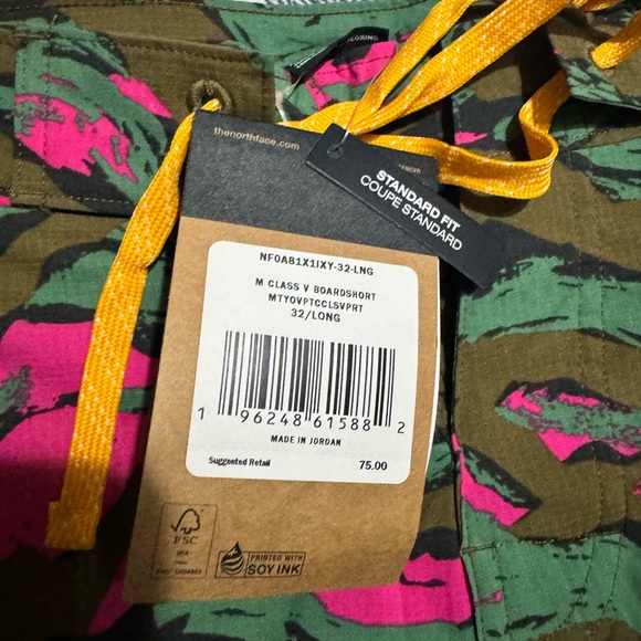 North Face swim trunks - Picture 3 of 5